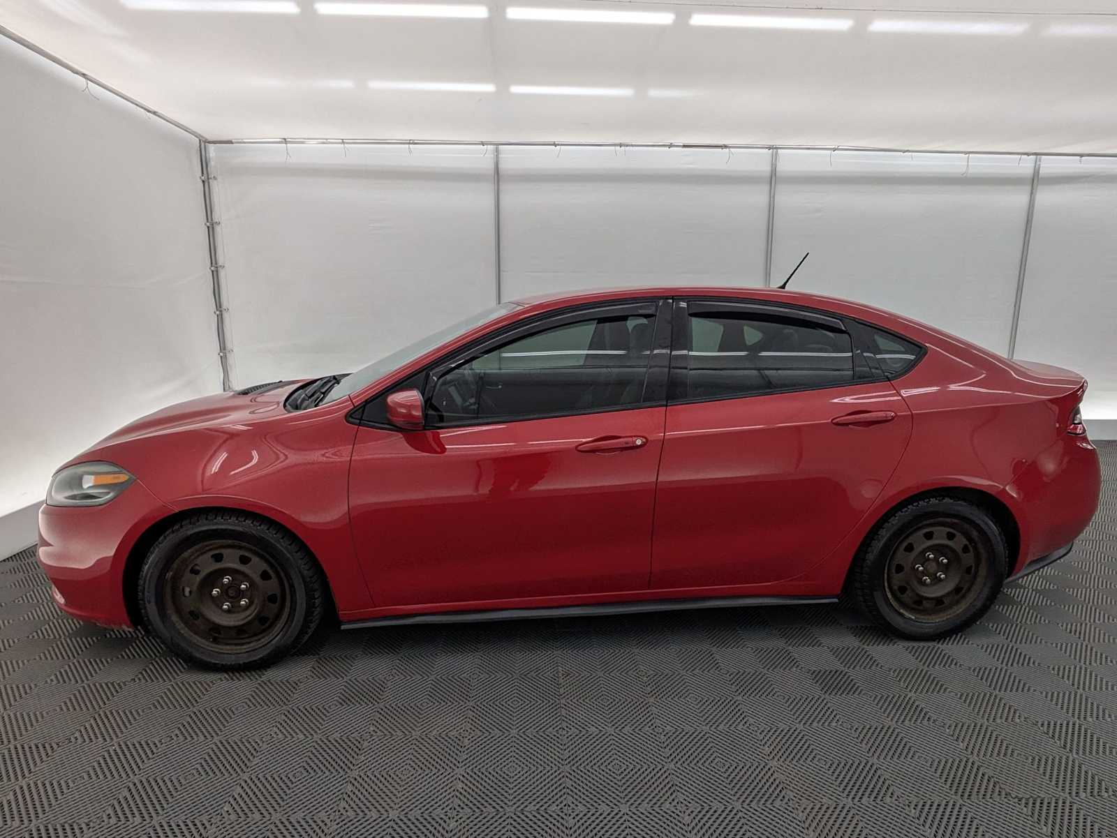 Thumbnail: 2016 Dodge Dart - 3