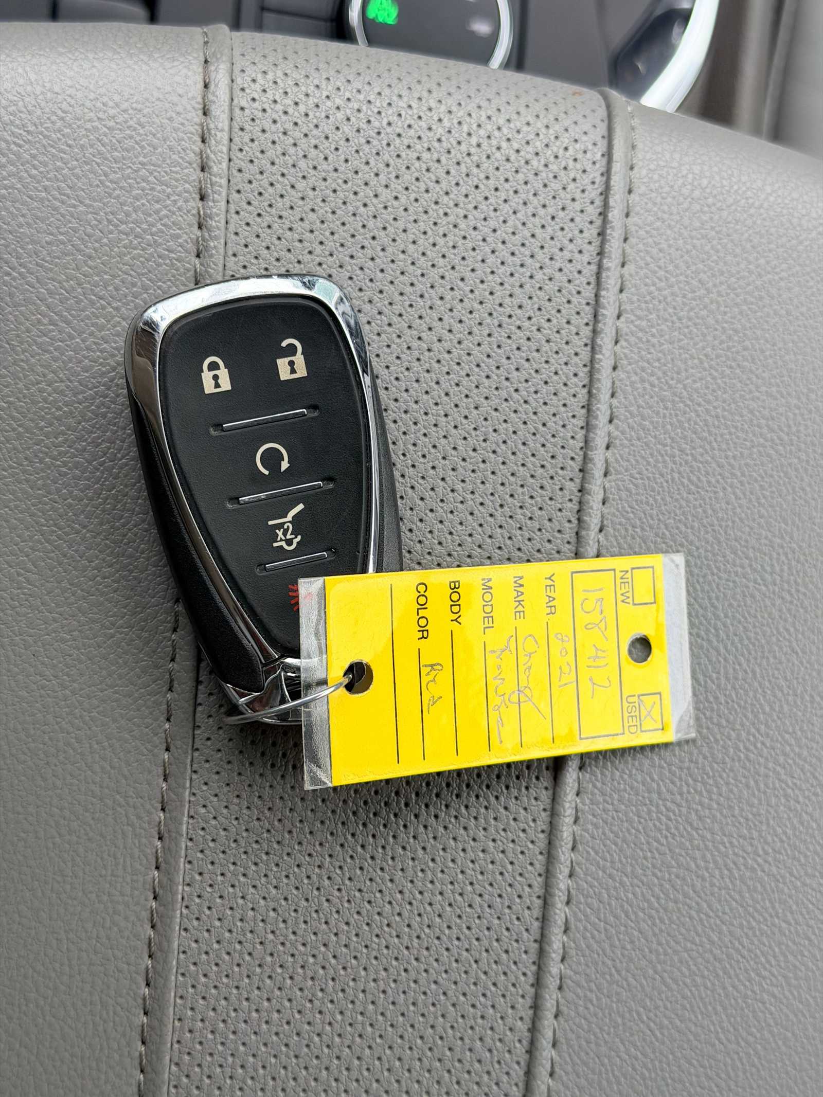 Thumbnail: 2021 Chevrolet Traverse - 36