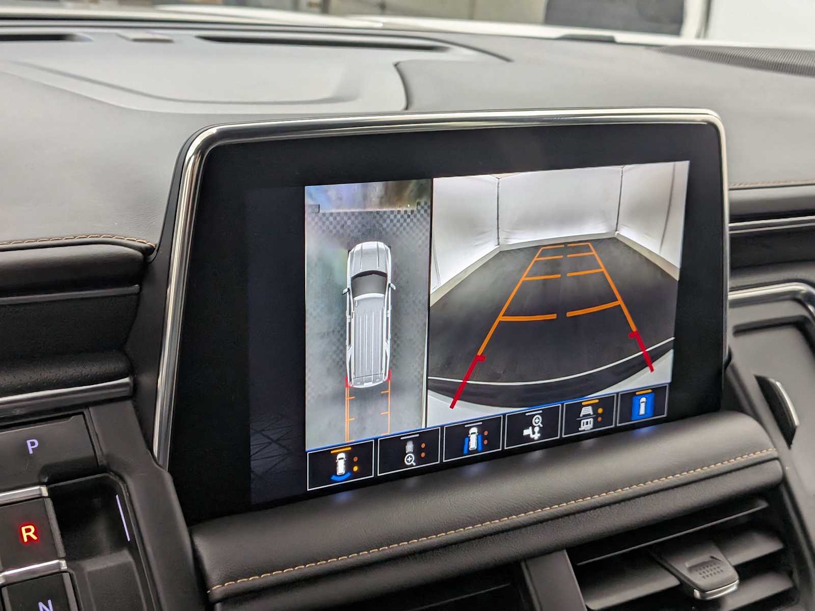 Thumbnail: 2023 GMC Yukon - 31