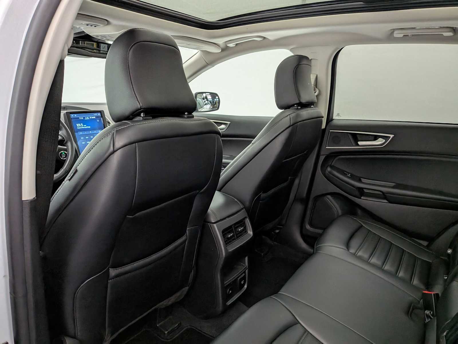 Thumbnail: 2024 Ford Edge - 19