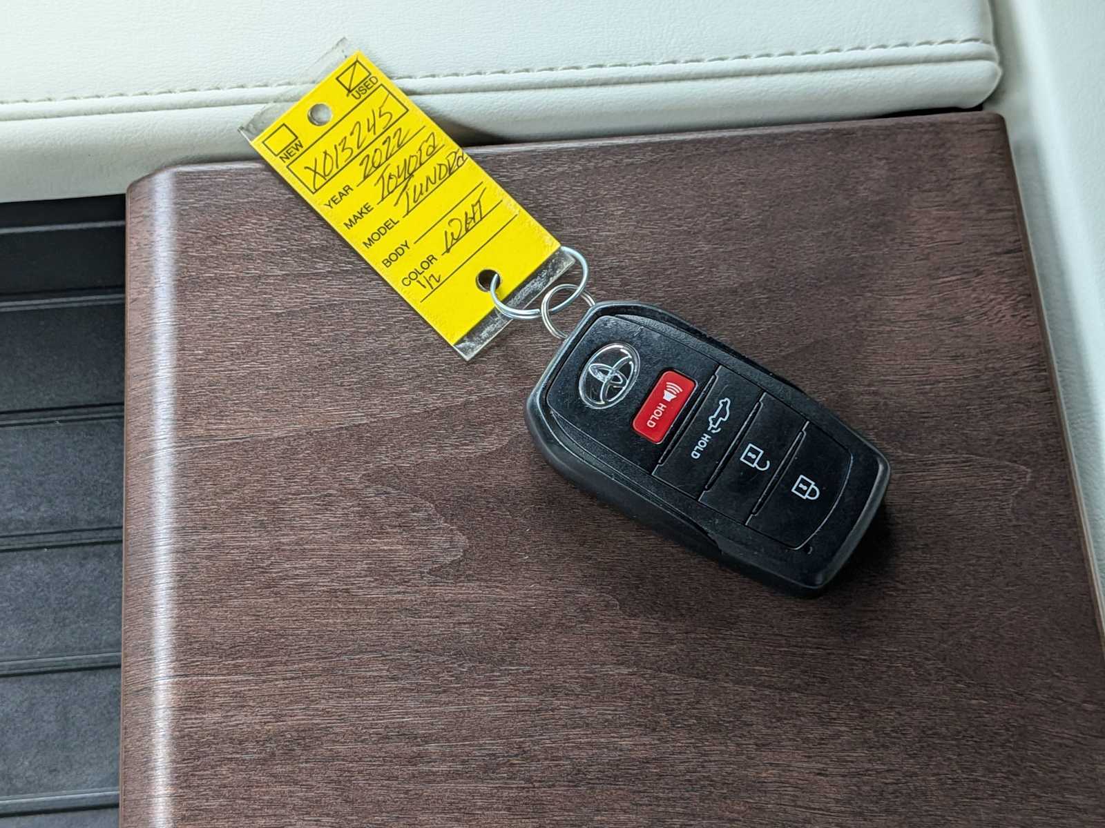 Thumbnail: 2022 Toyota Tundra - 36