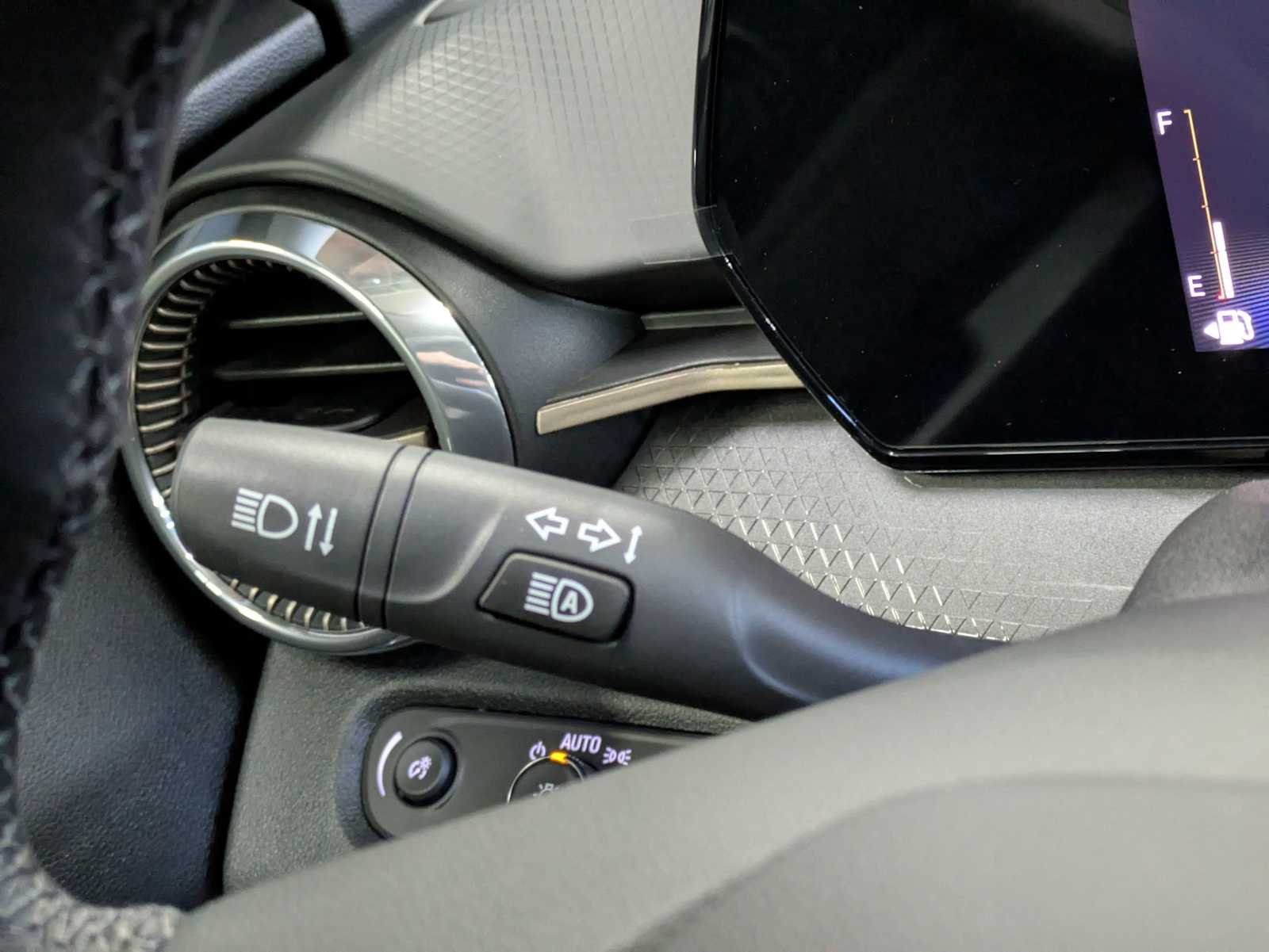 Thumbnail: 2026 Chevrolet Trax - 27