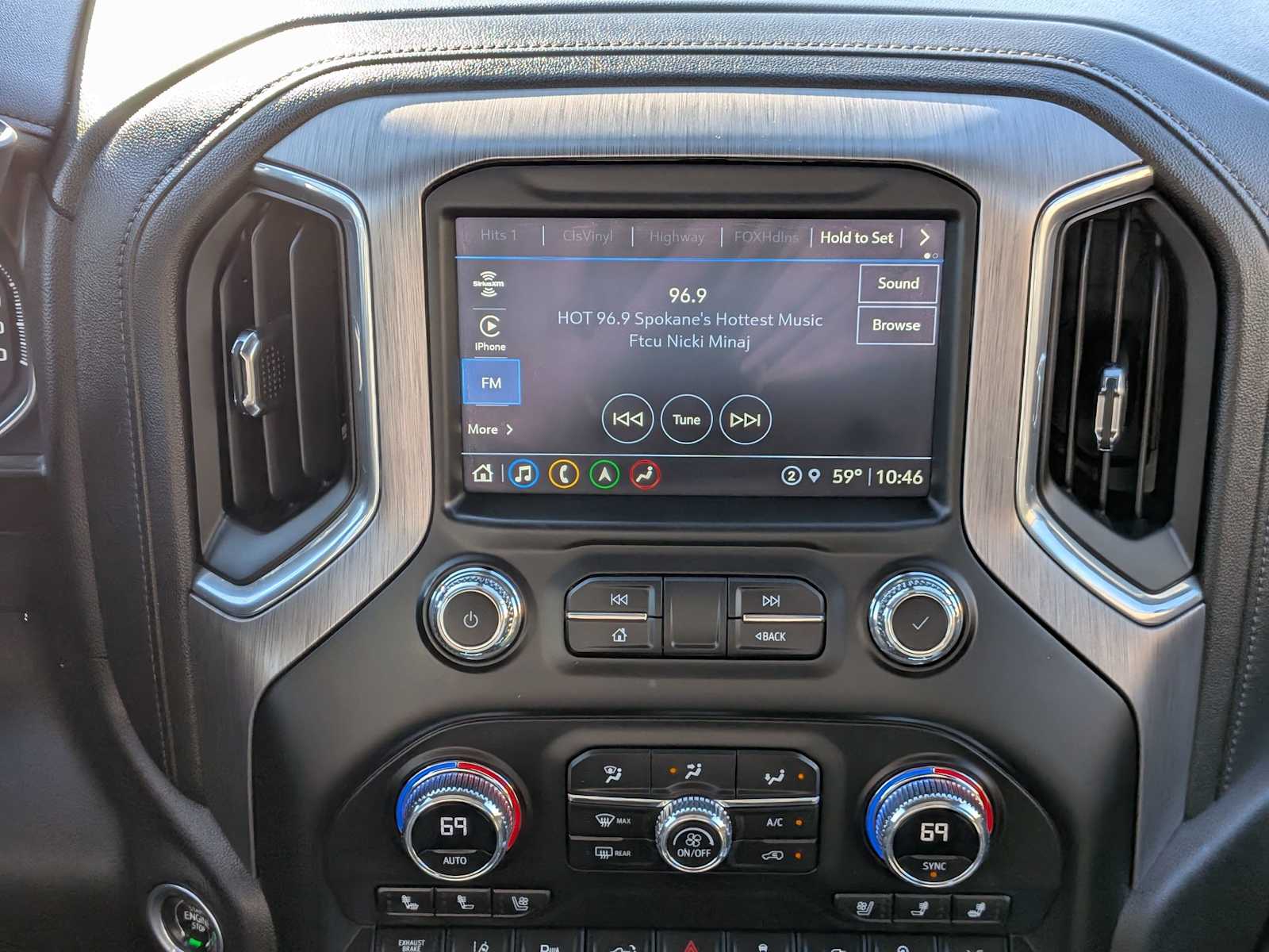 Thumbnail: 2023 GMC Sierra 3500 - 28