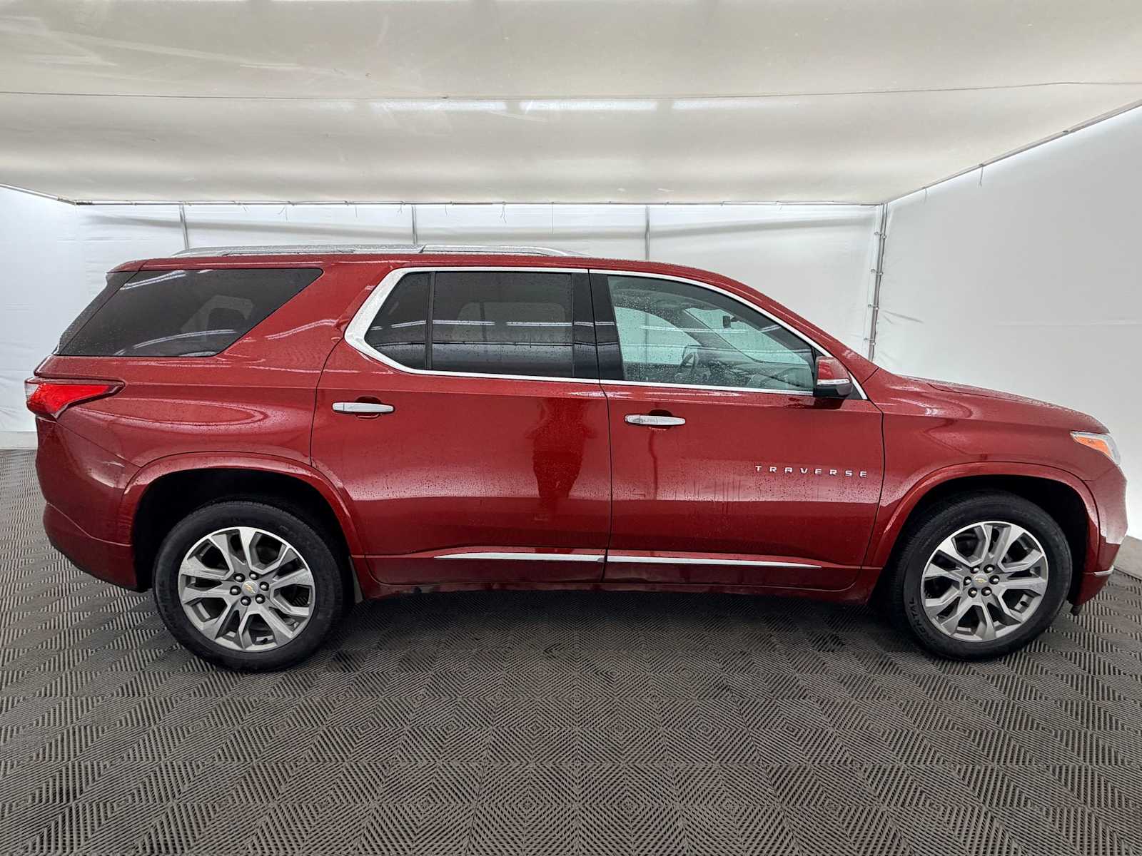 Thumbnail: 2021 Chevrolet Traverse - 7