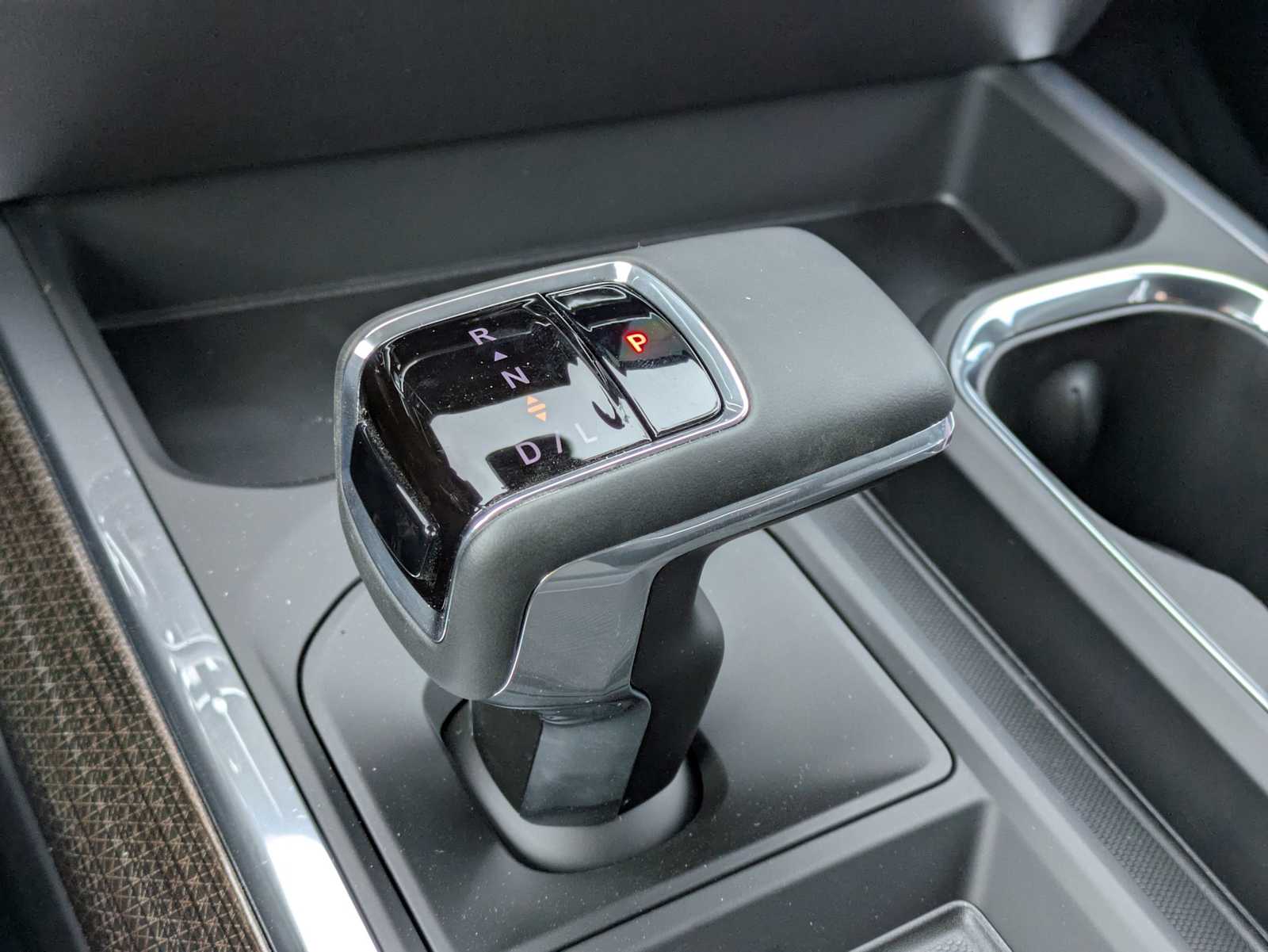 Thumbnail: 2026 Chevrolet Silverado 1500 - 31