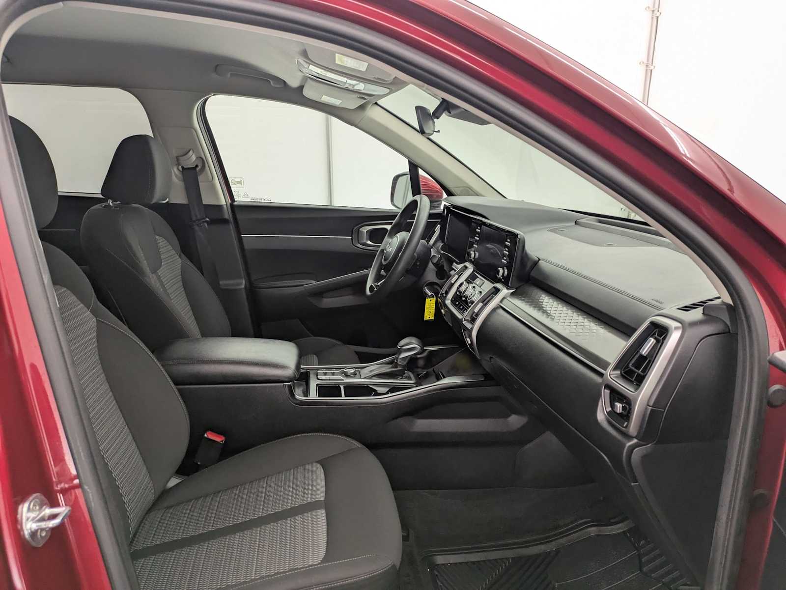 Thumbnail: 2022 Kia Sorento - 22