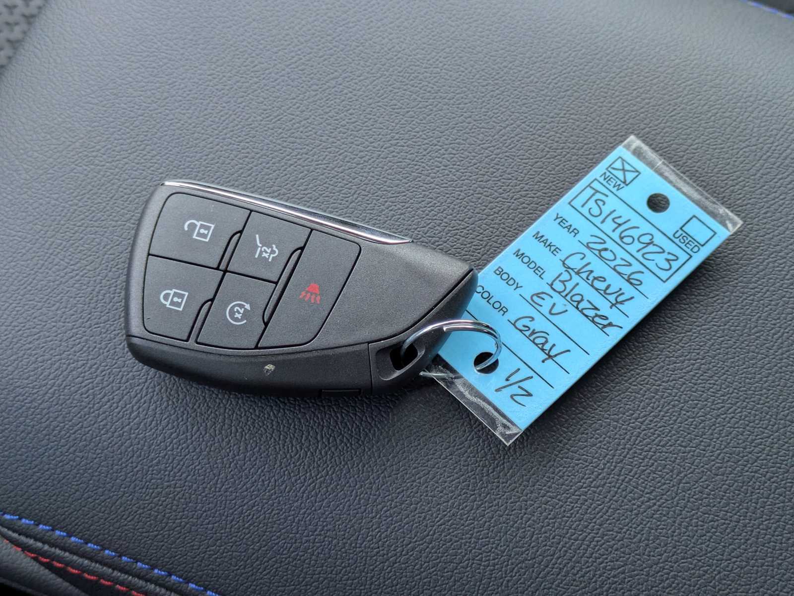 Thumbnail: 2026 Chevrolet Blazer EV - 34