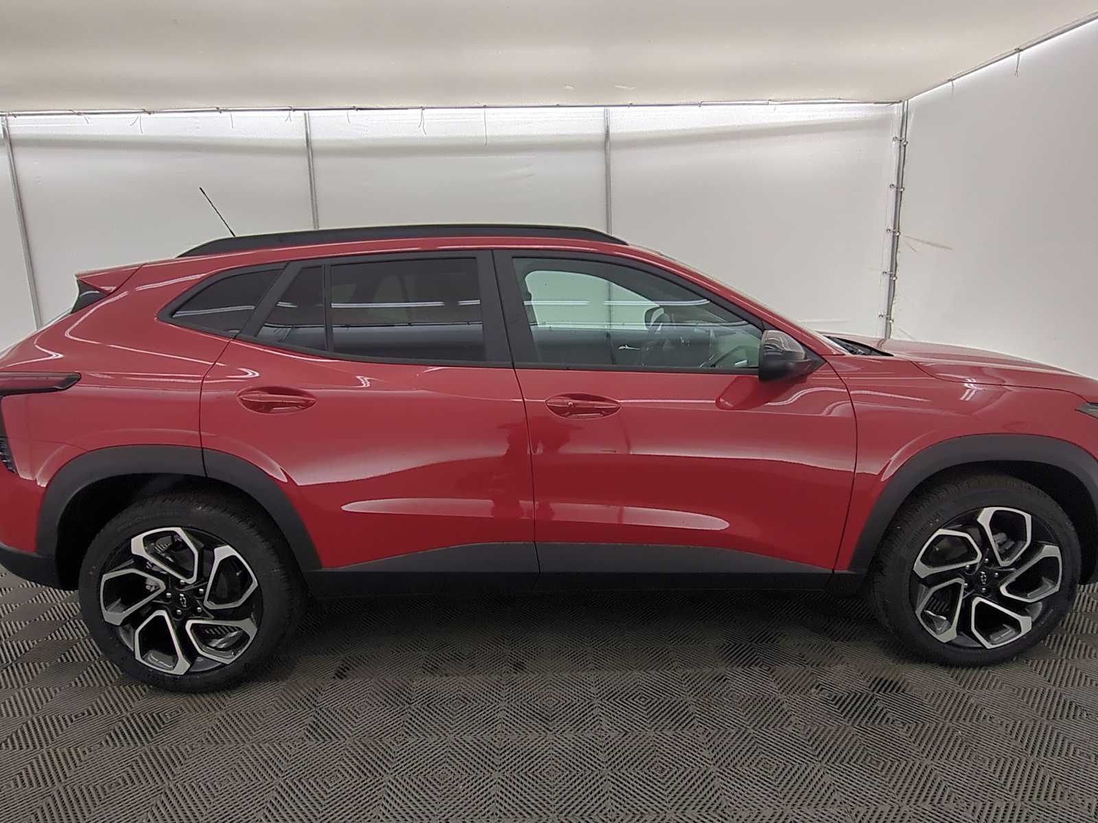 Thumbnail: 2026 Chevrolet Trax - 7