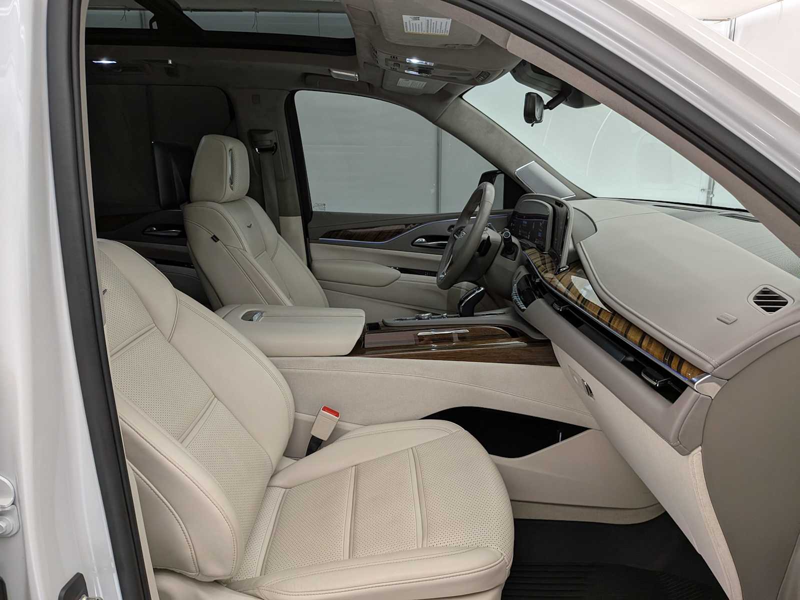 Thumbnail: 2022 Cadillac Escalade - 23