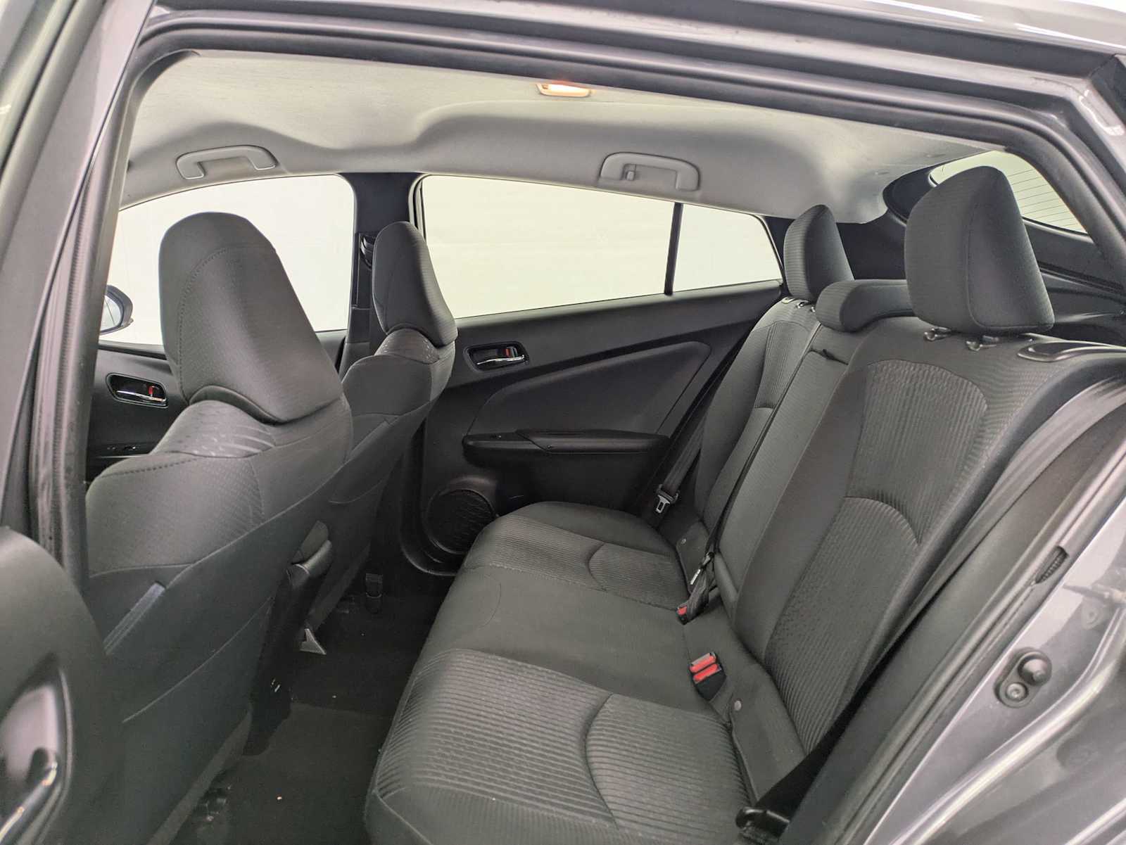 Thumbnail: 2018 Toyota Prius - 20