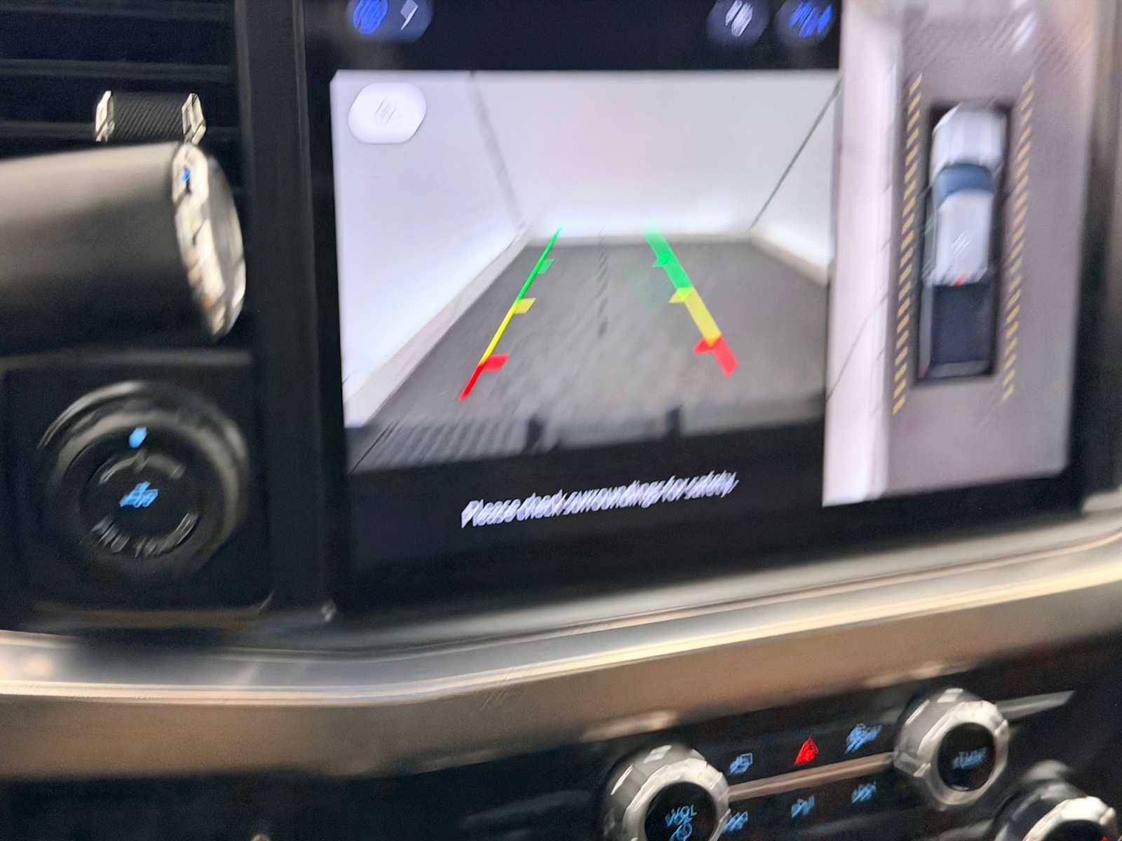 Thumbnail: 2025 Ford F-350 - 30