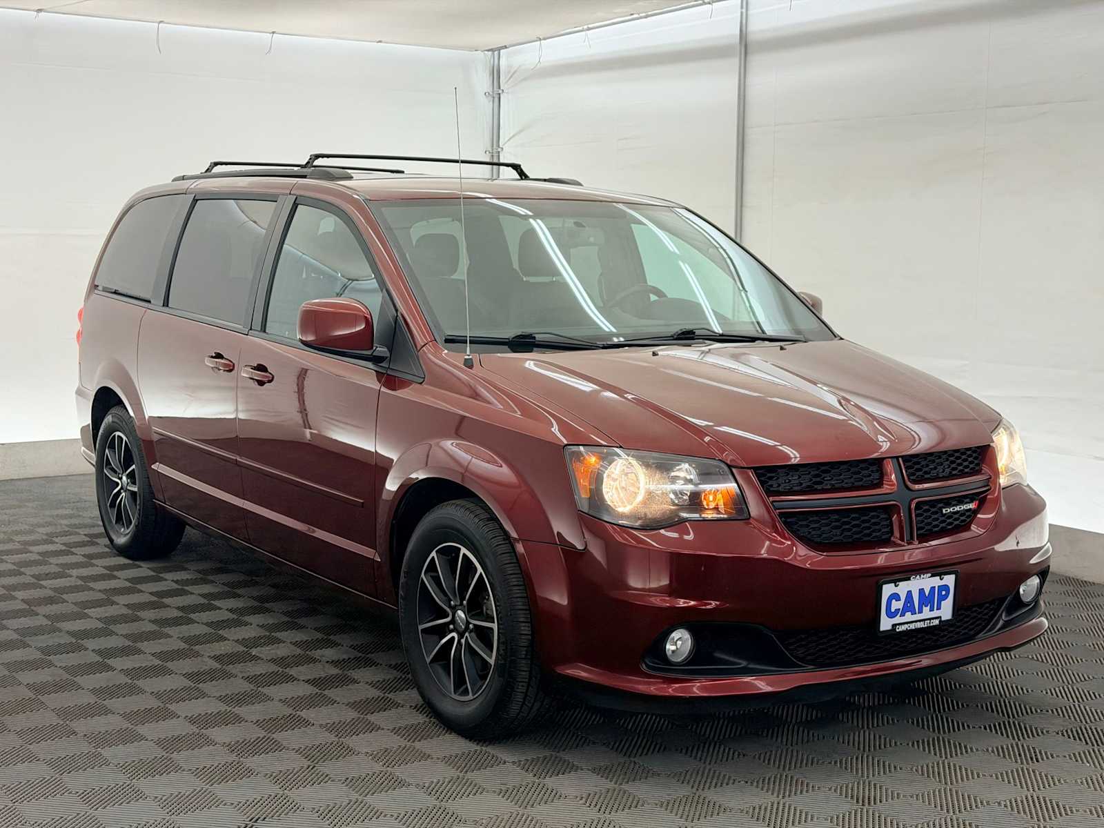 Thumbnail: 2017 Dodge Grand Caravan - 8