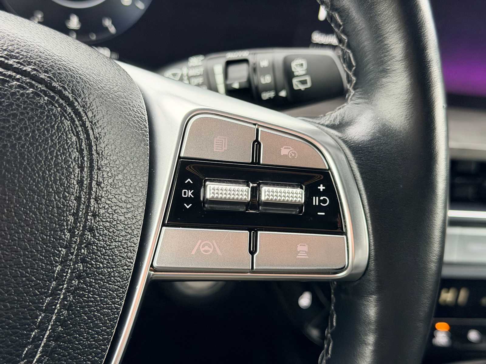 Thumbnail: 2024 Kia Telluride - 25