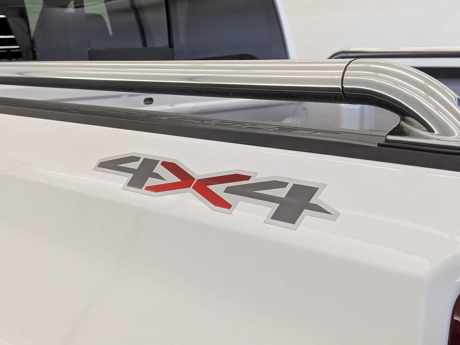 Thumbnail: 2021 Chevrolet Silverado 1500 - 11