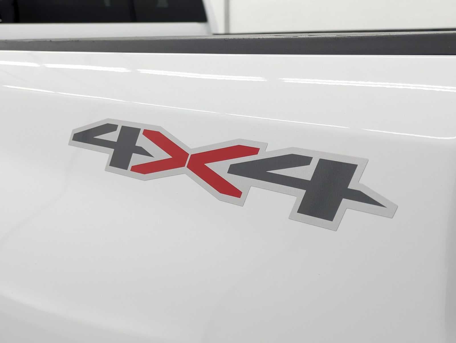 Thumbnail: 2024 Chevrolet Silverado 3500 - 14