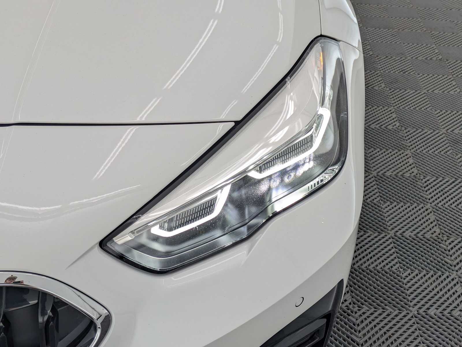 Thumbnail: 2024 BMW 2 Series - 10