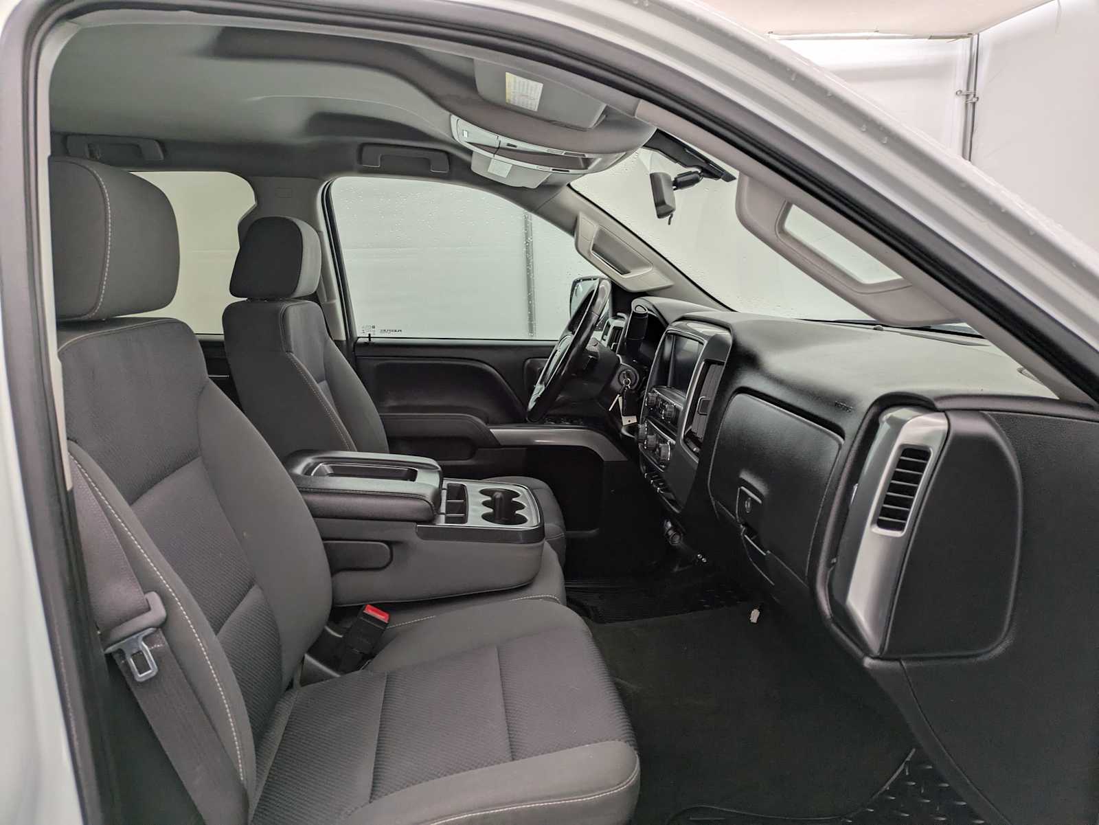 Thumbnail: 2016 Chevrolet Silverado 2500 - 24