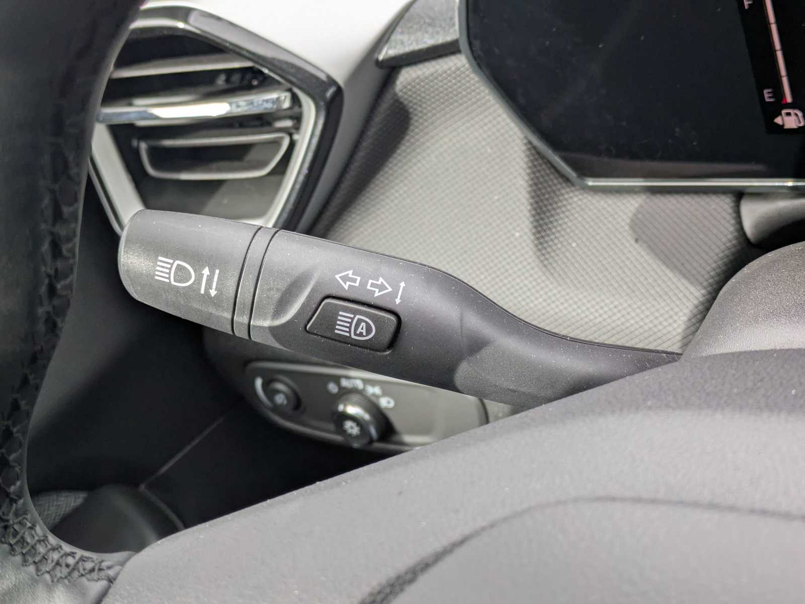 Thumbnail: 2025 Chevrolet TrailBlazer - 27