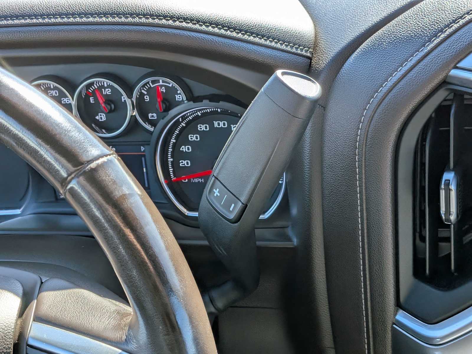 Thumbnail: 2021 Chevrolet Silverado 1500 - 33