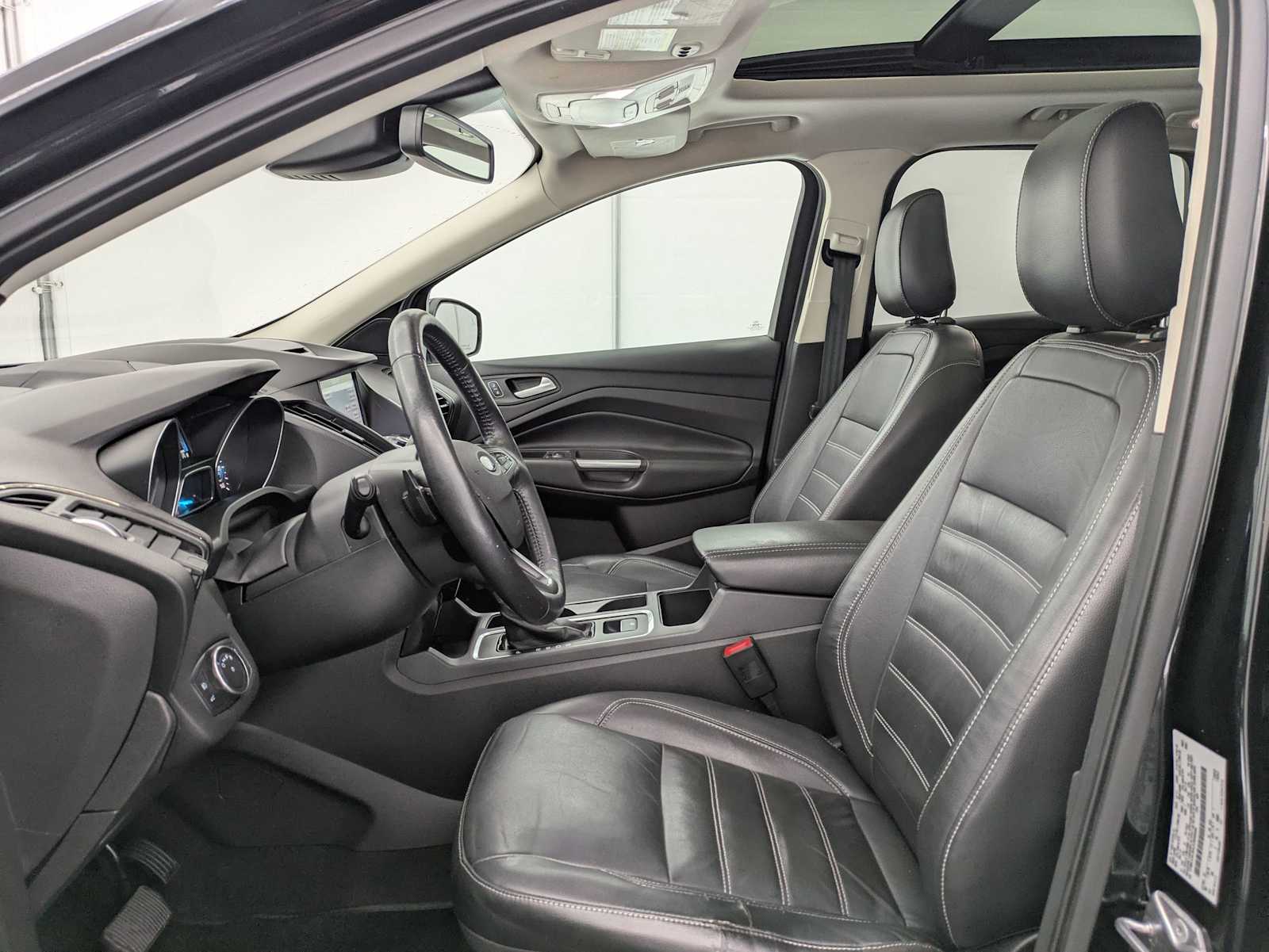 Thumbnail: 2018 Ford Escape - 17