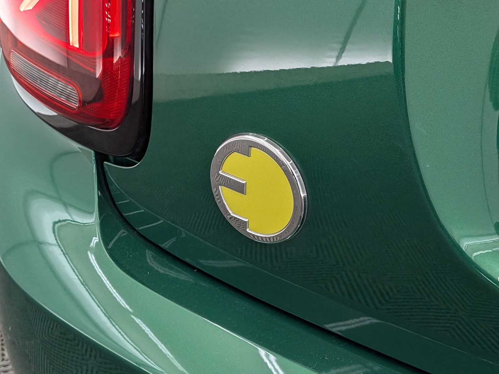 Thumbnail: 2022 MINI Cooper Hardtop - 12