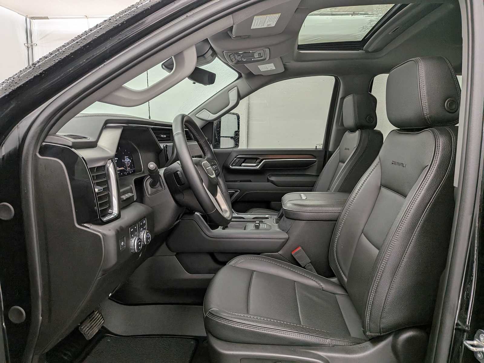 Thumbnail: 2024 GMC Sierra 3500 - 18