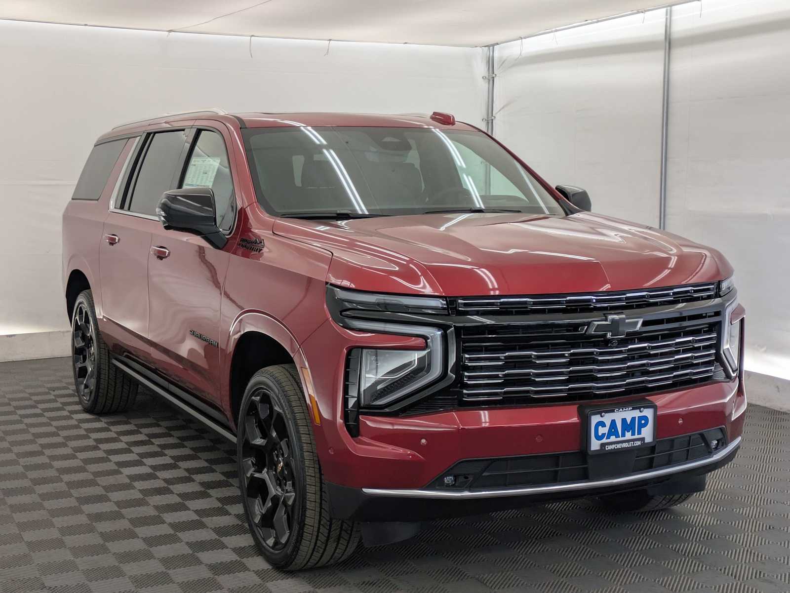 2025 Chevrolet Suburban High Country 8