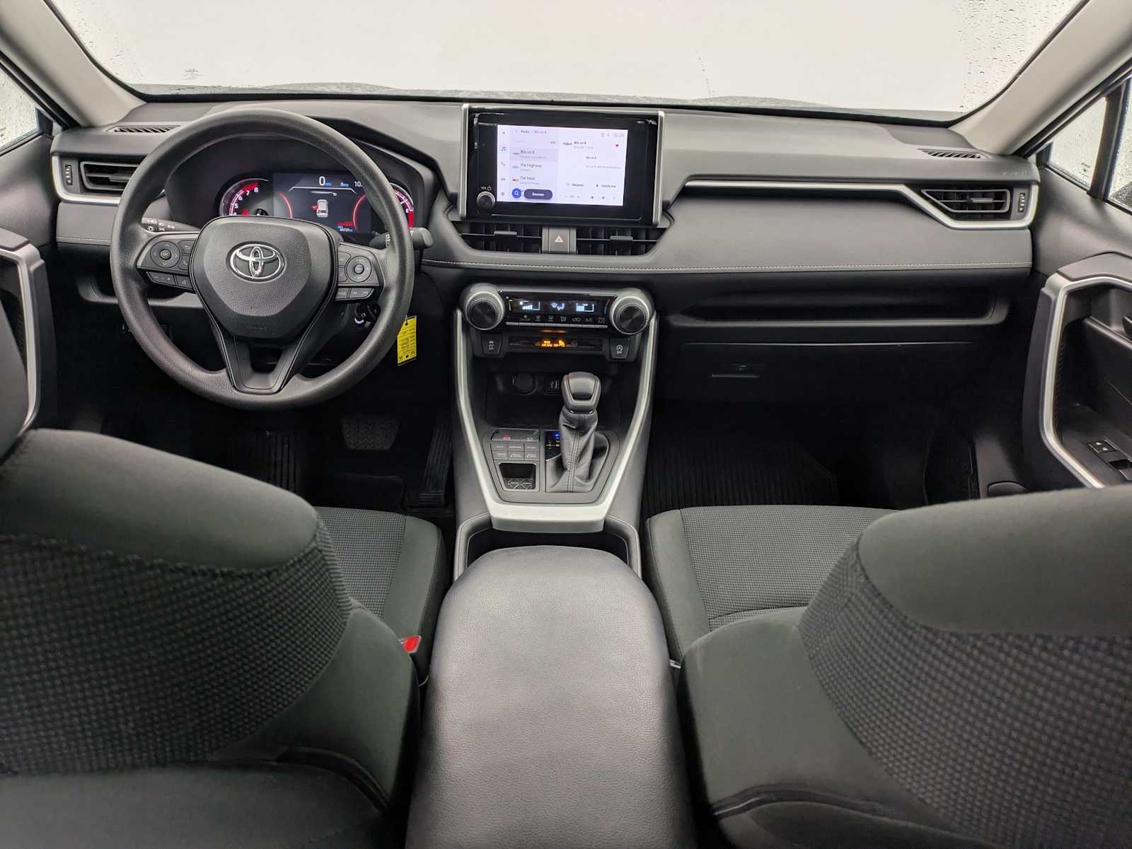 Thumbnail: 2024 Toyota RAV4 - 16