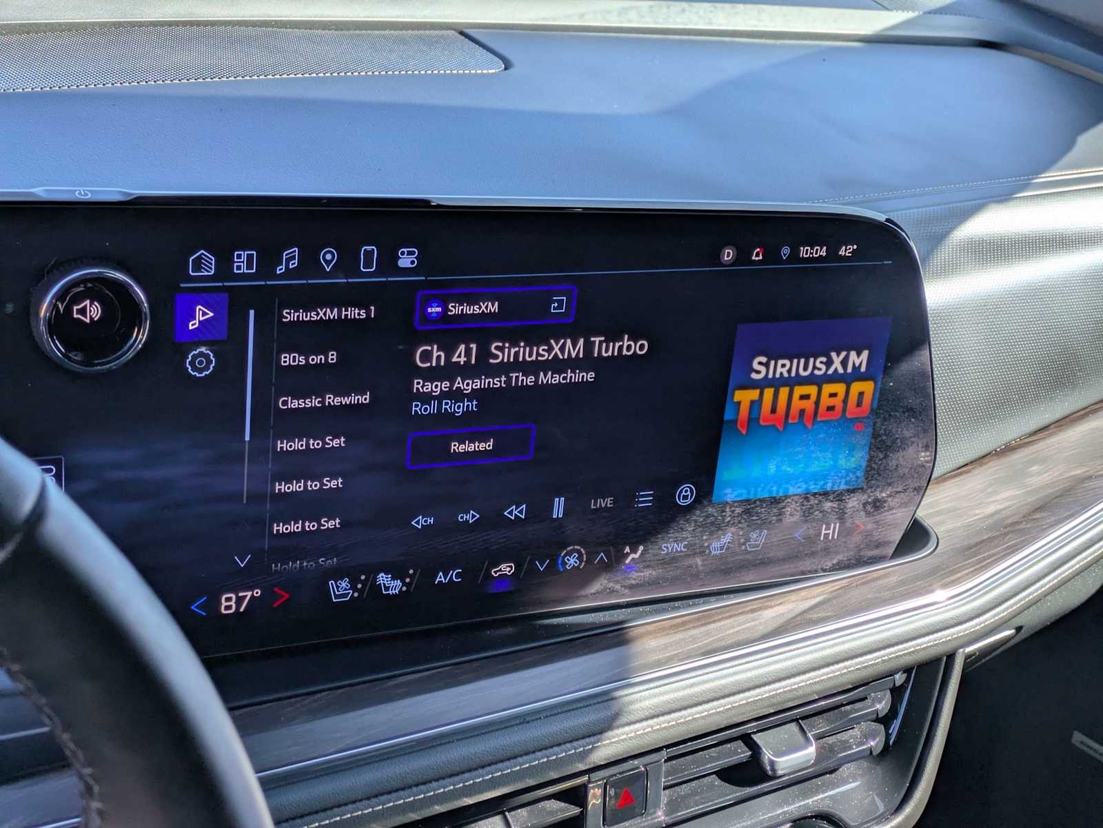 Thumbnail: 2025 Chevrolet Tahoe - 30