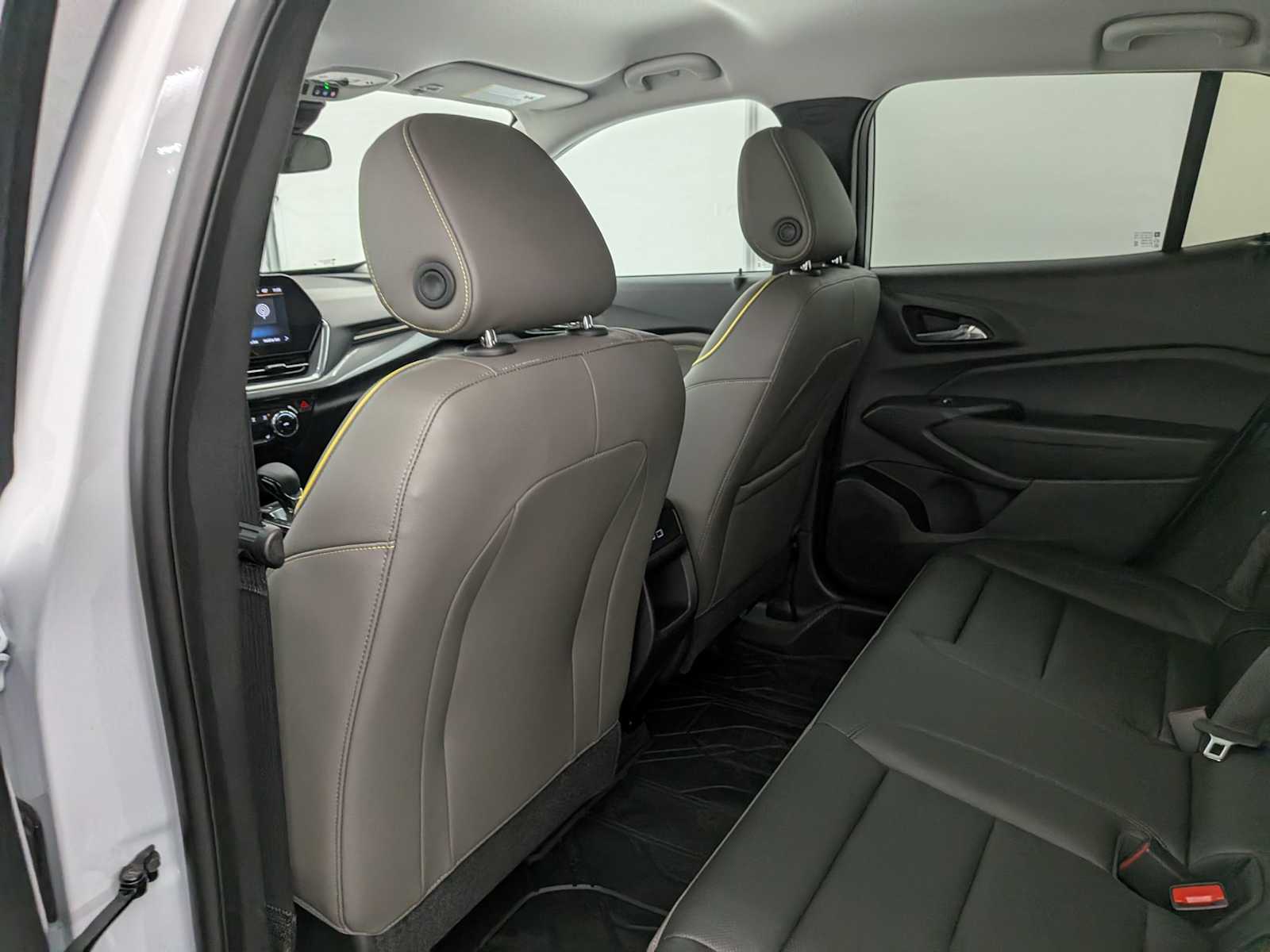 Thumbnail: 2025 Chevrolet Trax - 19