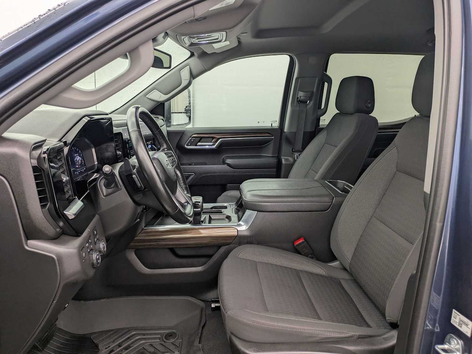 Thumbnail: 2023 Chevrolet Silverado 1500 - 18