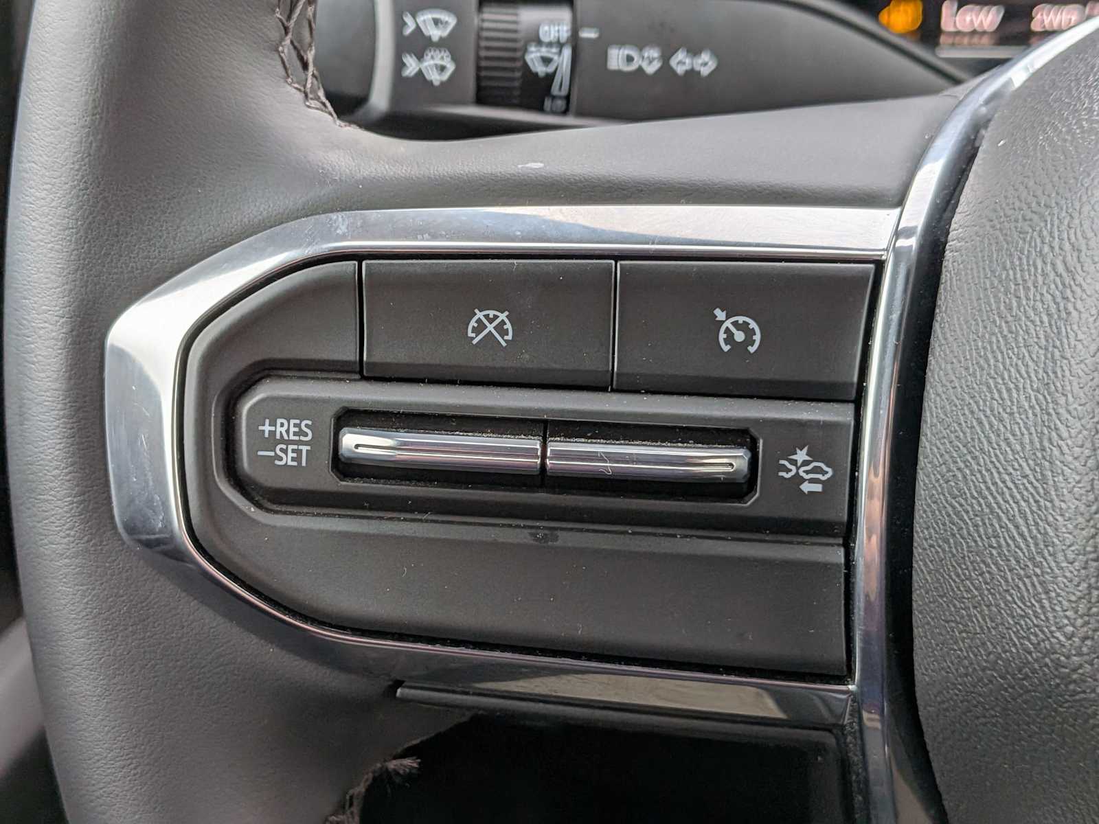 Thumbnail: 2024 GMC Canyon - 24