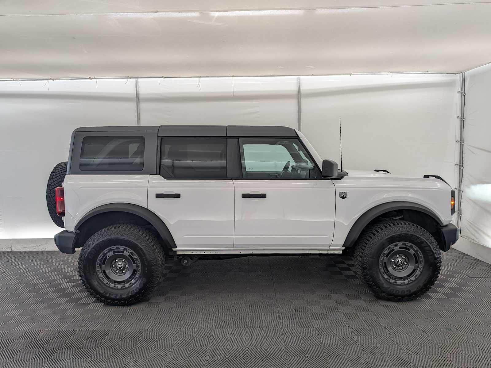 Thumbnail: 2024 Ford Bronco - 7