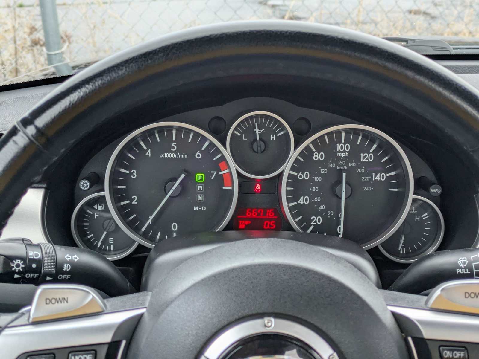 Thumbnail: 2011 Mazda MX-5 Miata - 26