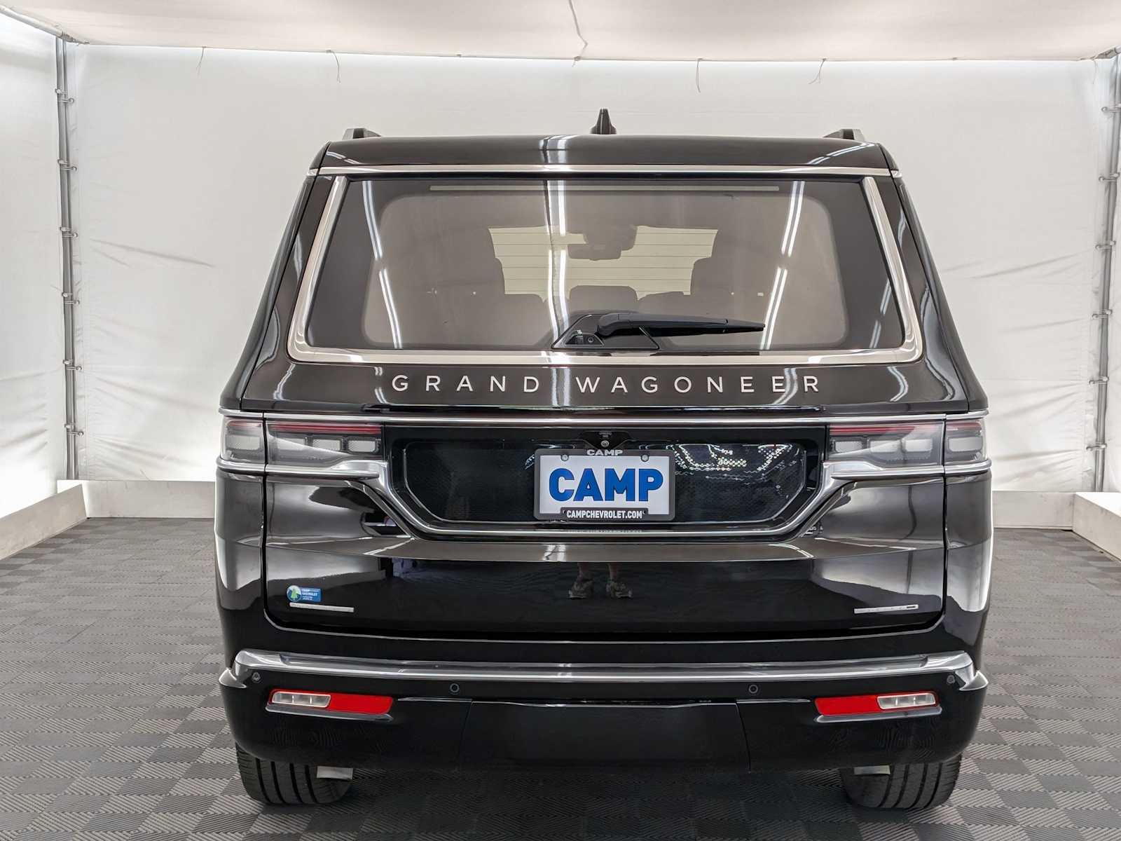 Thumbnail: 2023 Jeep Grand Wagoneer - 5
