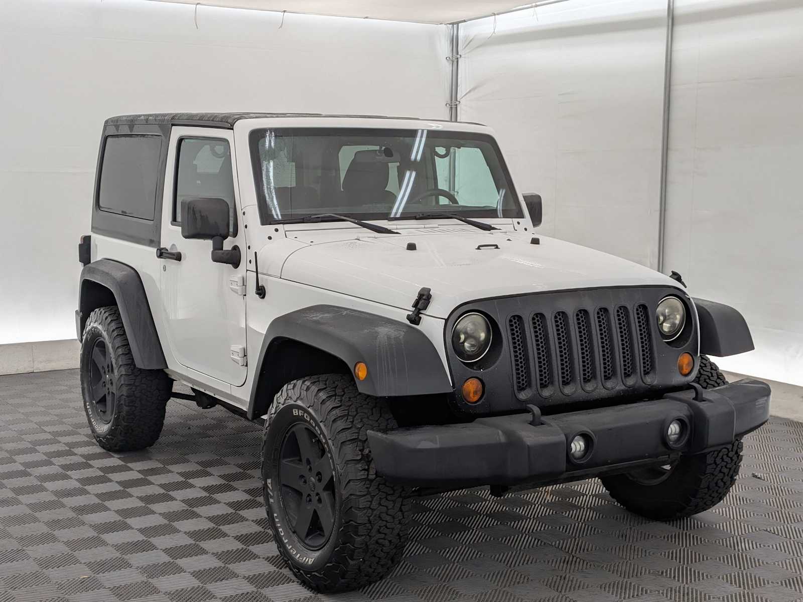 Thumbnail: 2013 Jeep Wrangler - 8