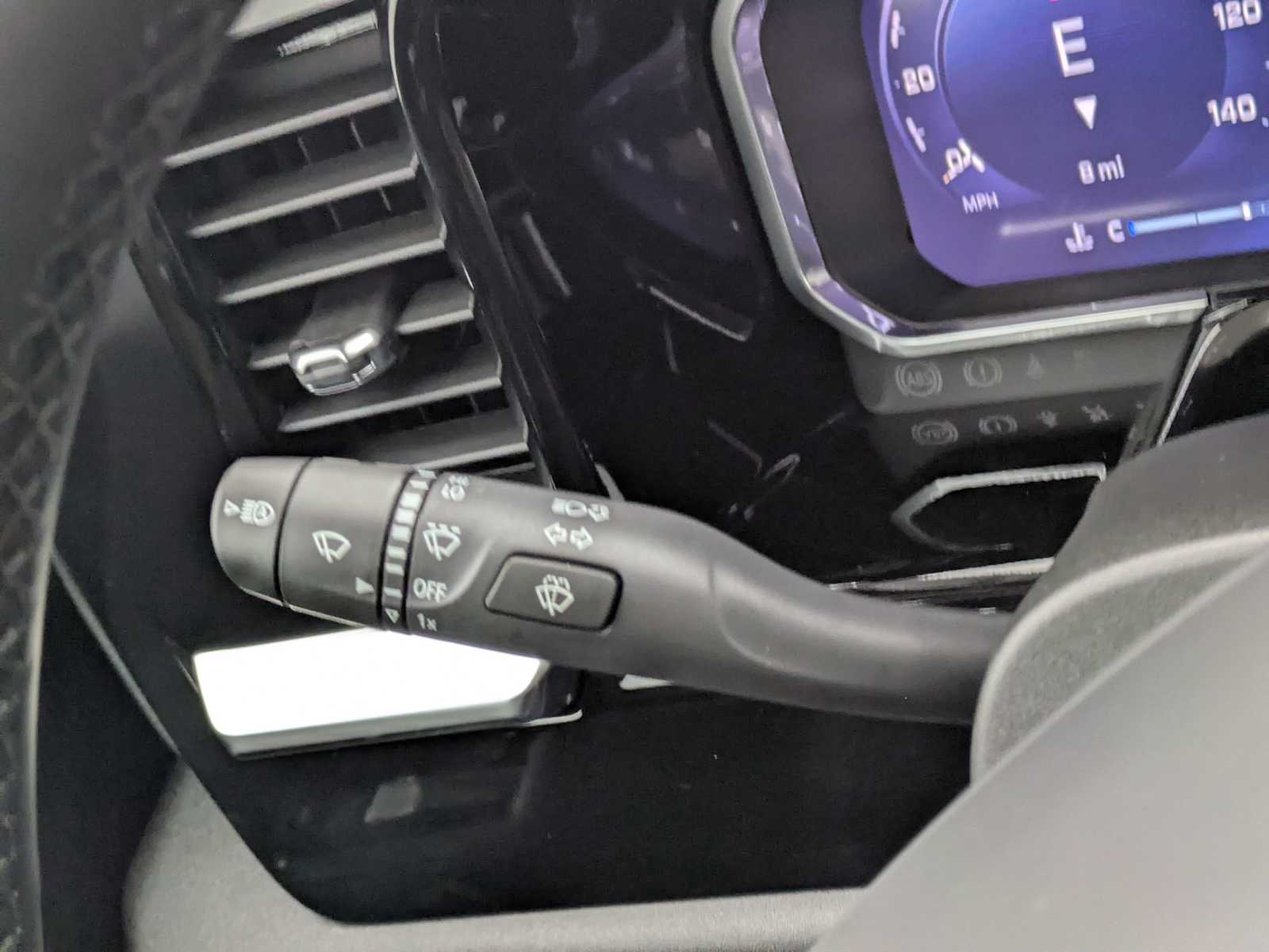 Thumbnail: 2026 Chevrolet Silverado 1500 - 28