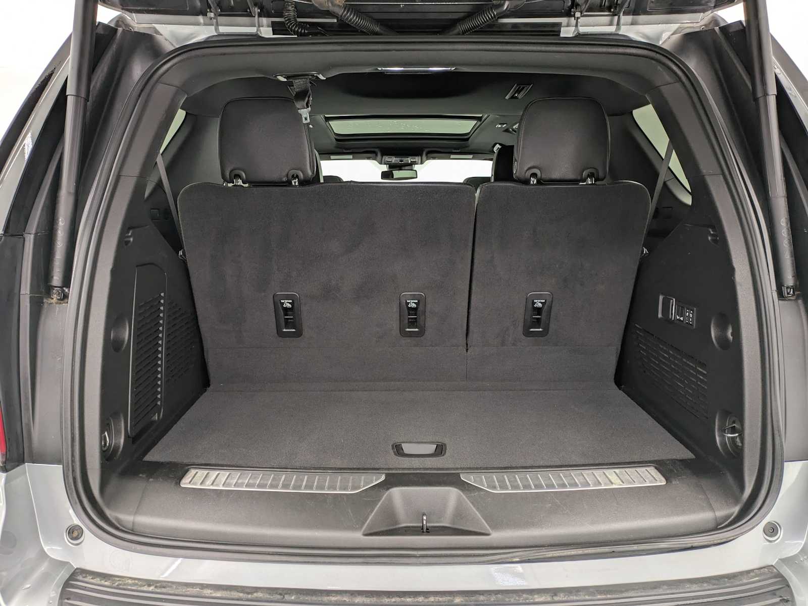 Thumbnail: 2024 Chevrolet Tahoe - 34