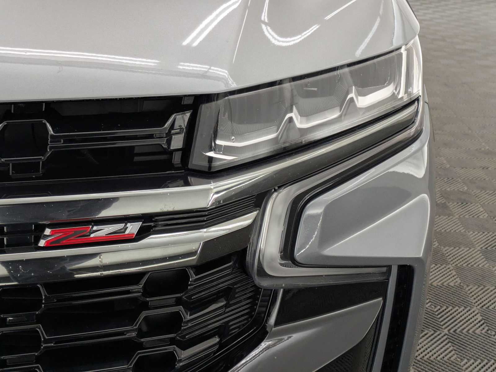 Thumbnail: 2022 Chevrolet Tahoe - 10