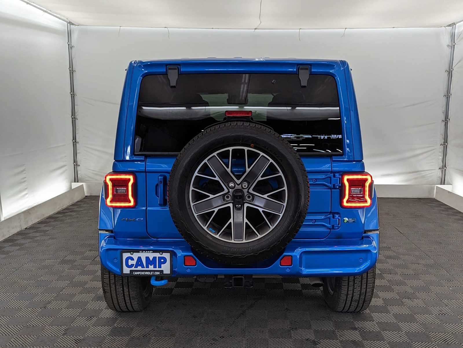 2023 Jeep Wrangler Sahara 5