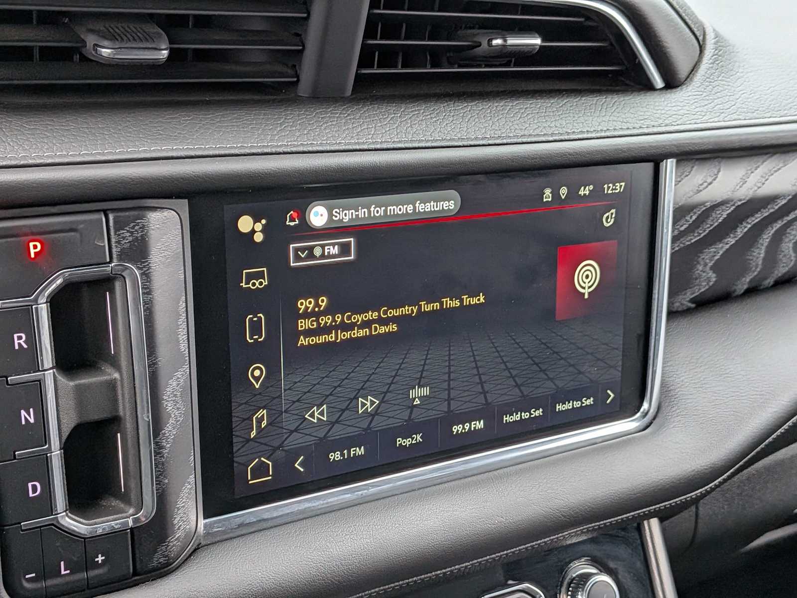 Thumbnail: 2023 GMC Yukon - 33