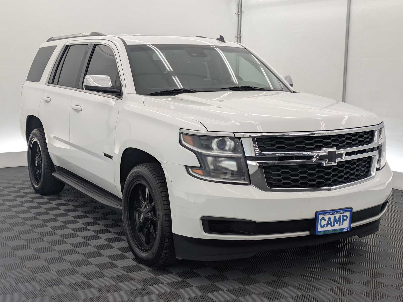 Thumbnail: 2015 Chevrolet Tahoe - 8