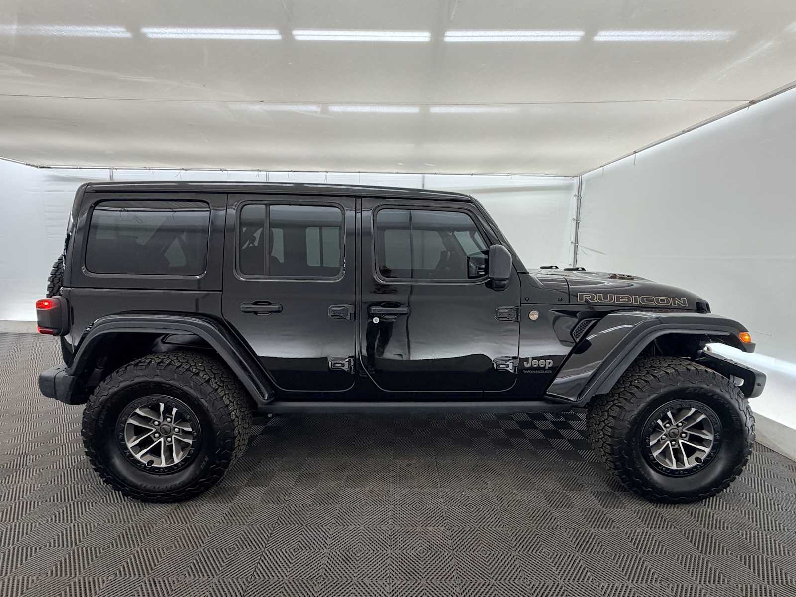 Thumbnail: 2024 Jeep Wrangler - 7