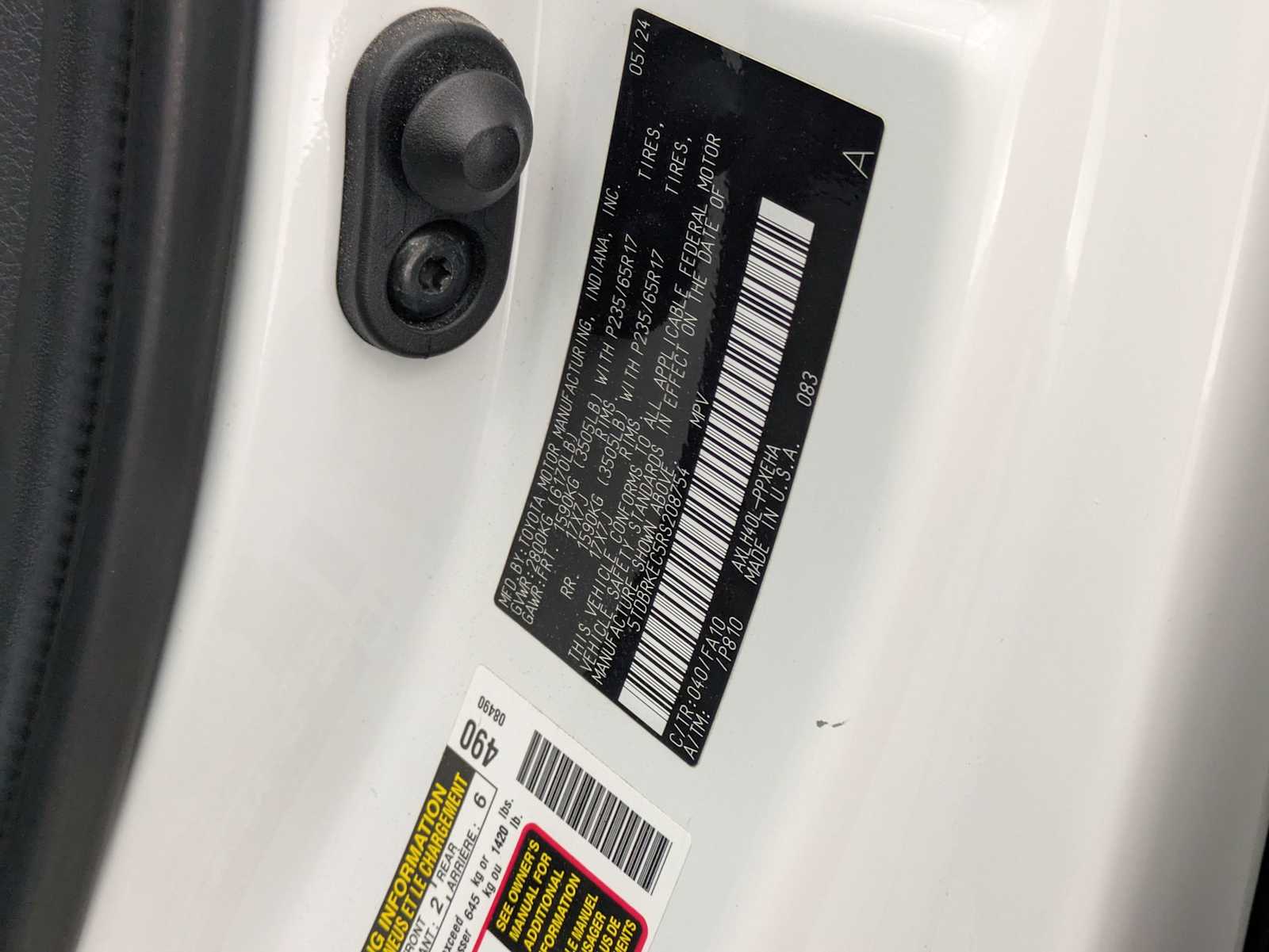 Thumbnail: 2024 Toyota Sienna - 35