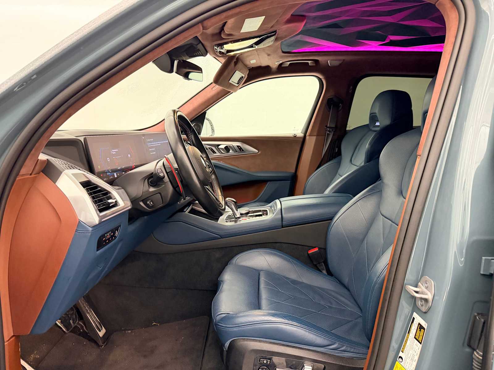 Thumbnail: 2023 BMW XM - 16