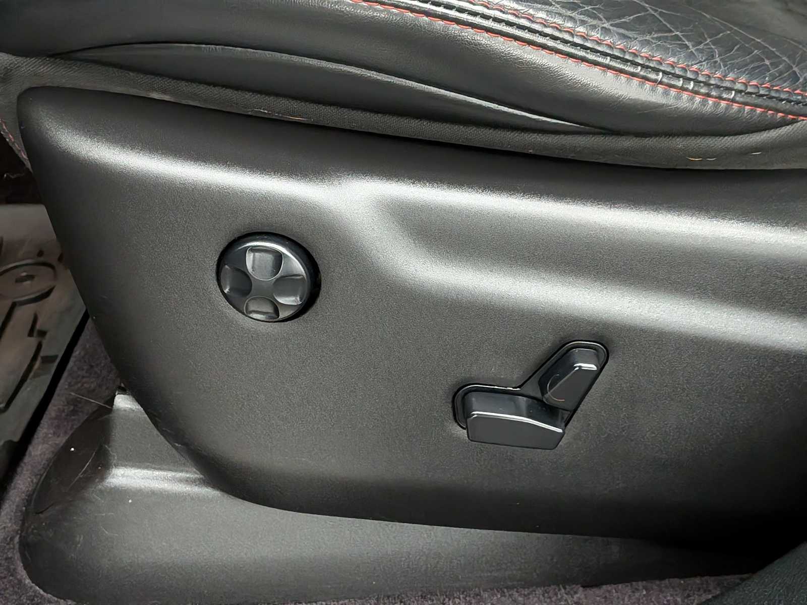 Thumbnail: 2017 Jeep Grand Cherokee - 20