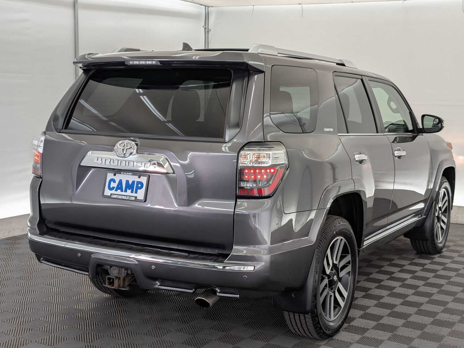 Thumbnail: 2016 Toyota 4Runner - 6