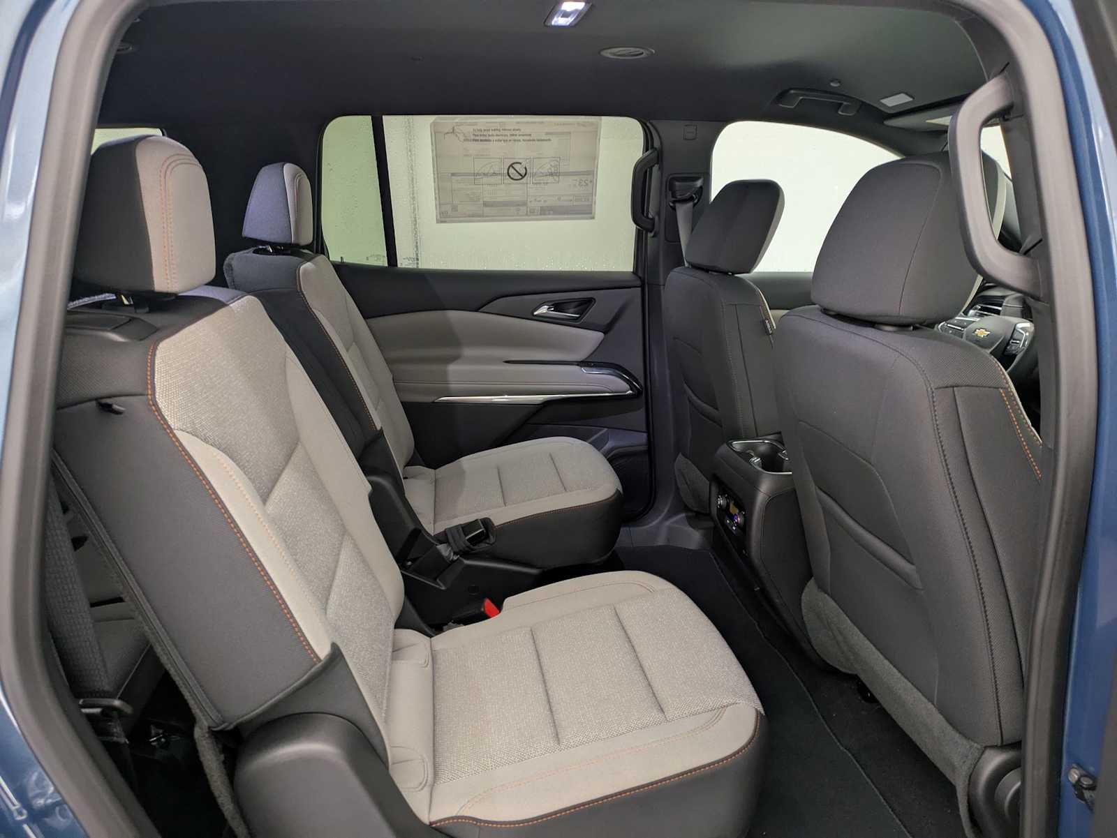 2025 Chevrolet Traverse LT 20
