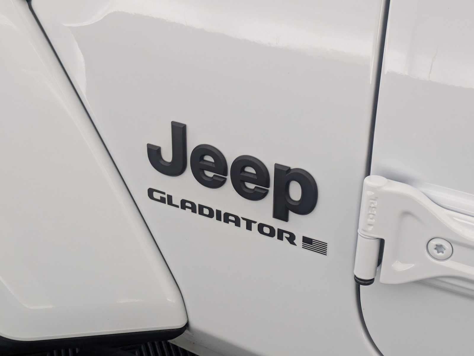 Thumbnail: 2023 Jeep Gladiator - 11