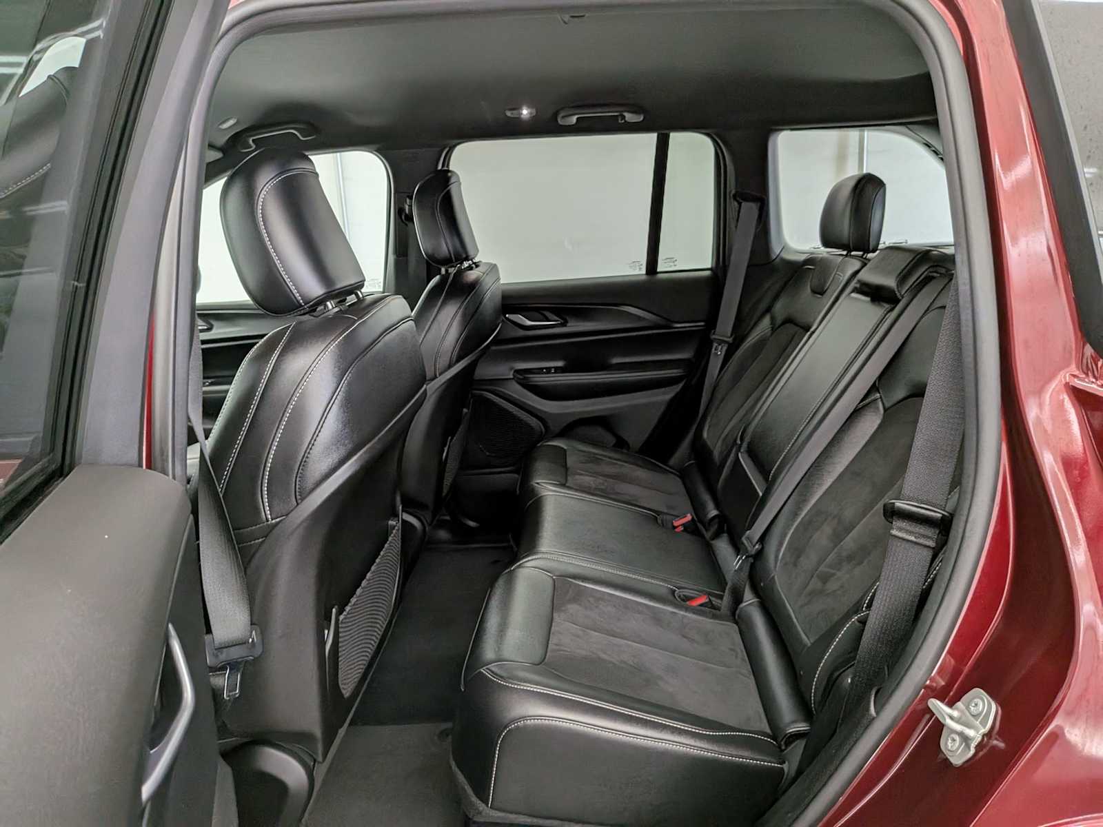 Thumbnail: 2024 Jeep Grand Cherokee - 20